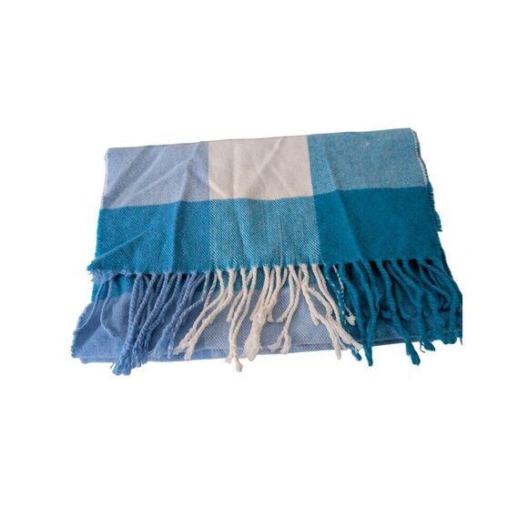 Scottish 100% Cashmere Check Scarf Womens Blue Fringe Rectangle 65 Inches - Picture 1 of 6